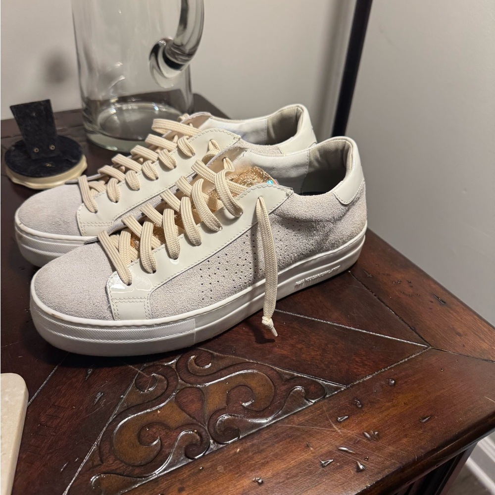P448 Women's Sneakers